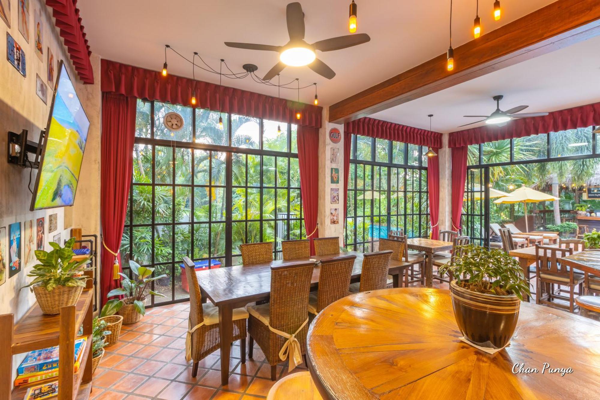Baanpong Lodge San Kamphaeng Ngoại thất bức ảnh