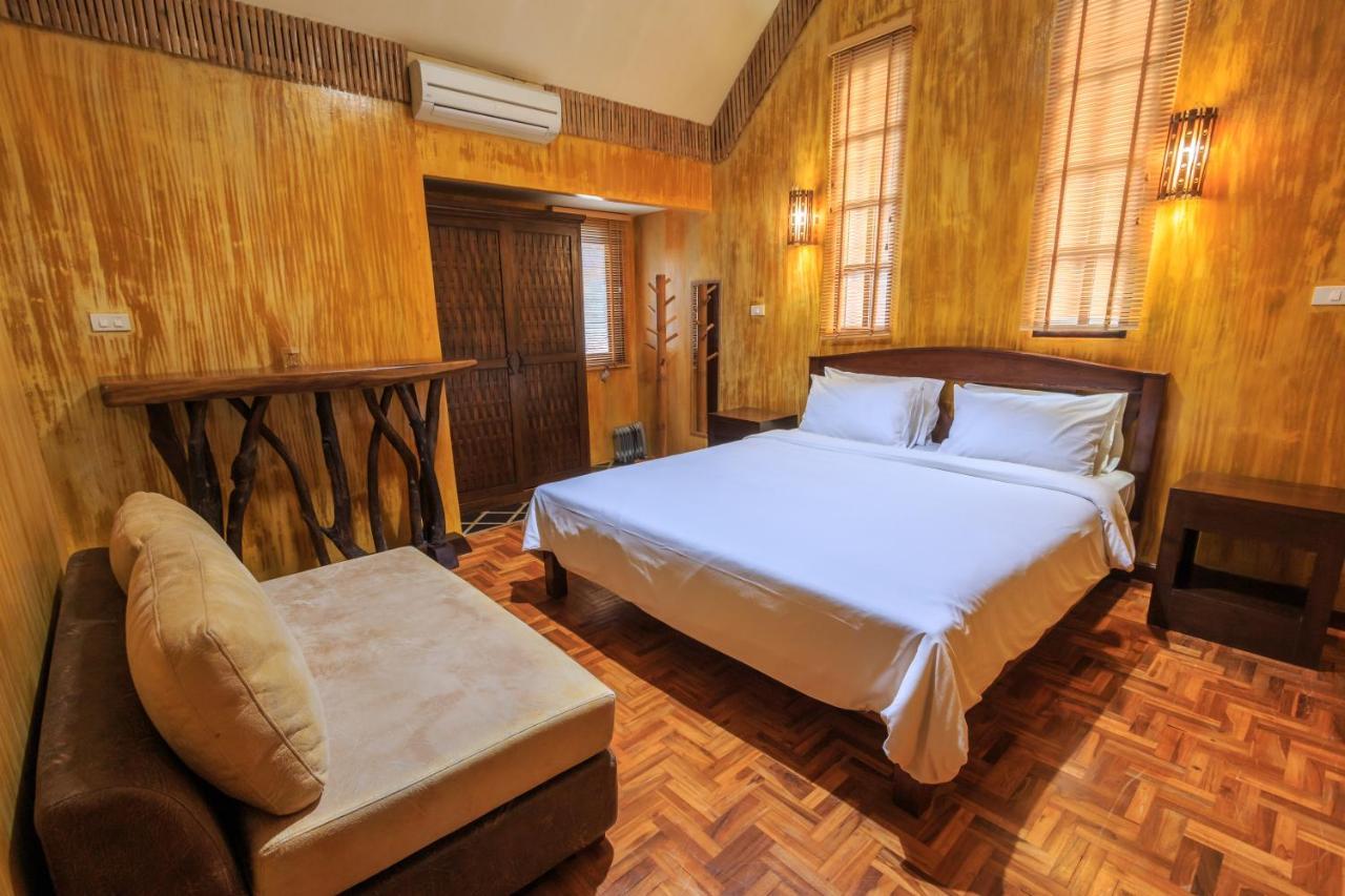 Baanpong Lodge San Kamphaeng Ngoại thất bức ảnh